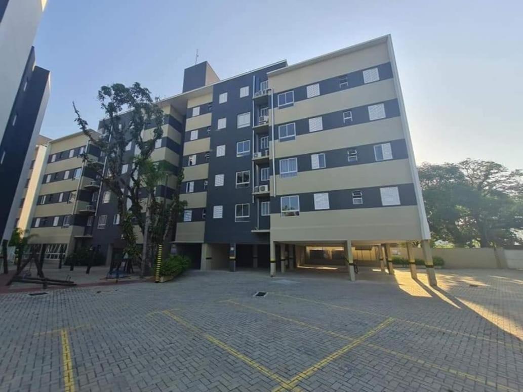 Jardim Palmeiras Ii Apartamento *